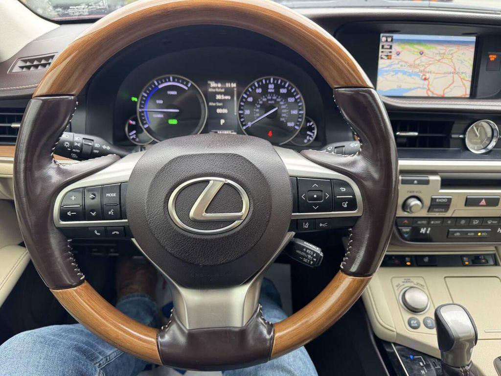 used 2018 Lexus ES 300h car, priced at $16,495
