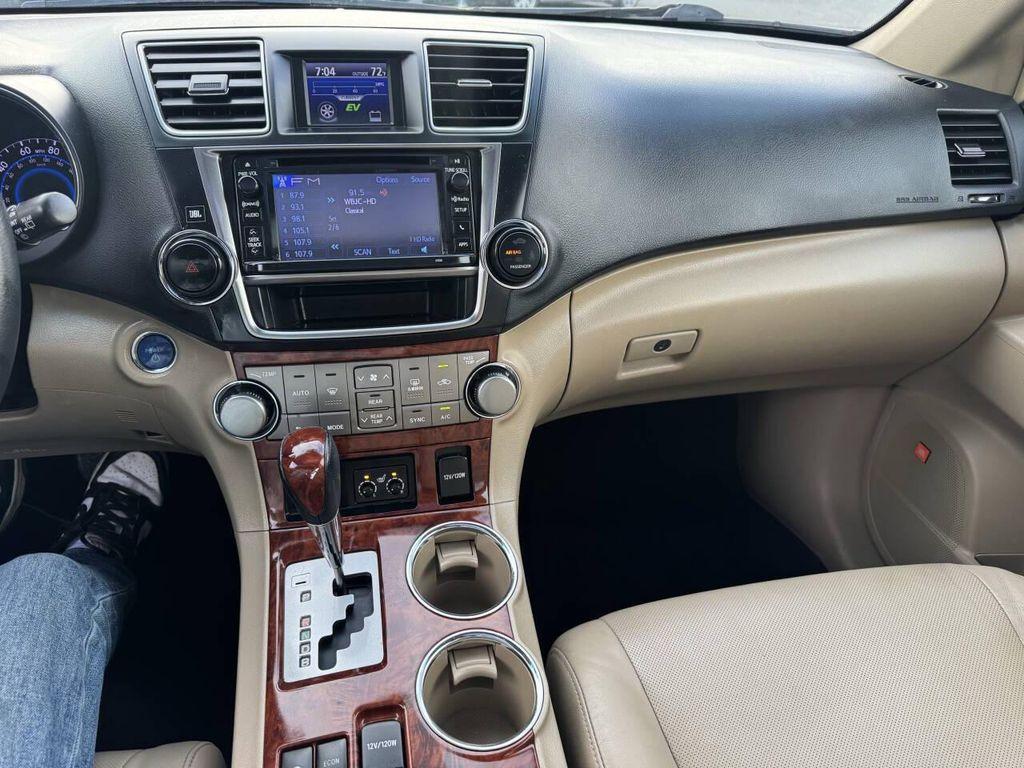 used 2013 Toyota Highlander Hybrid car, priced at $18,495