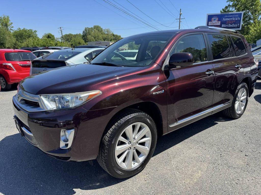 used 2013 Toyota Highlander Hybrid car, priced at $18,495