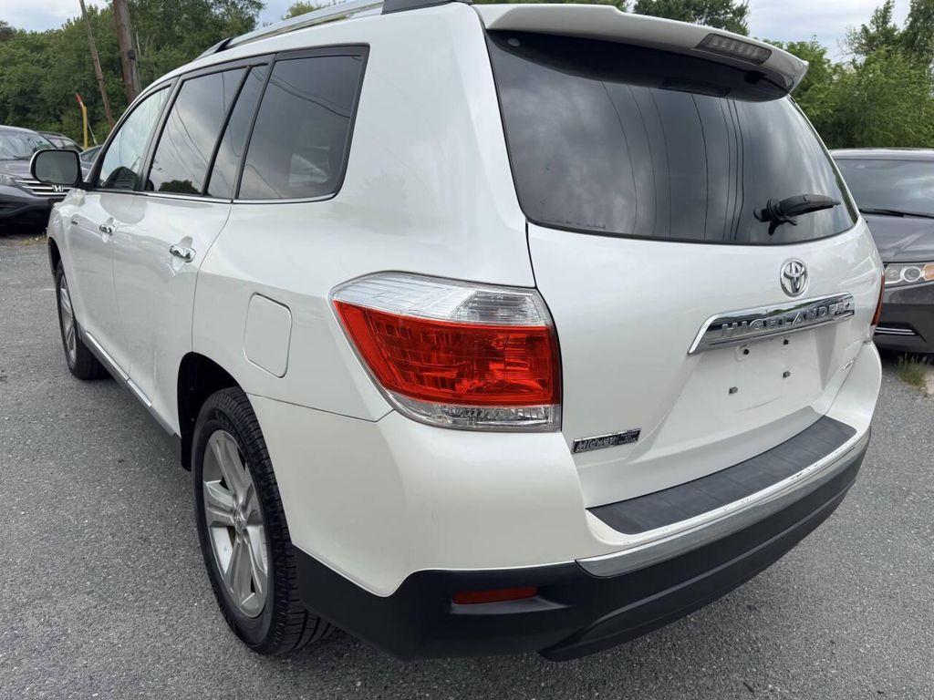 used 2013 Toyota Highlander car, priced at $9,795