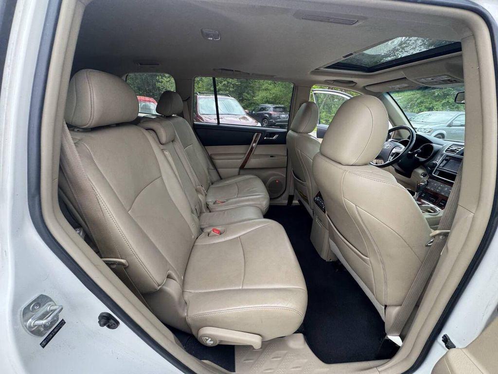used 2013 Toyota Highlander car, priced at $9,795