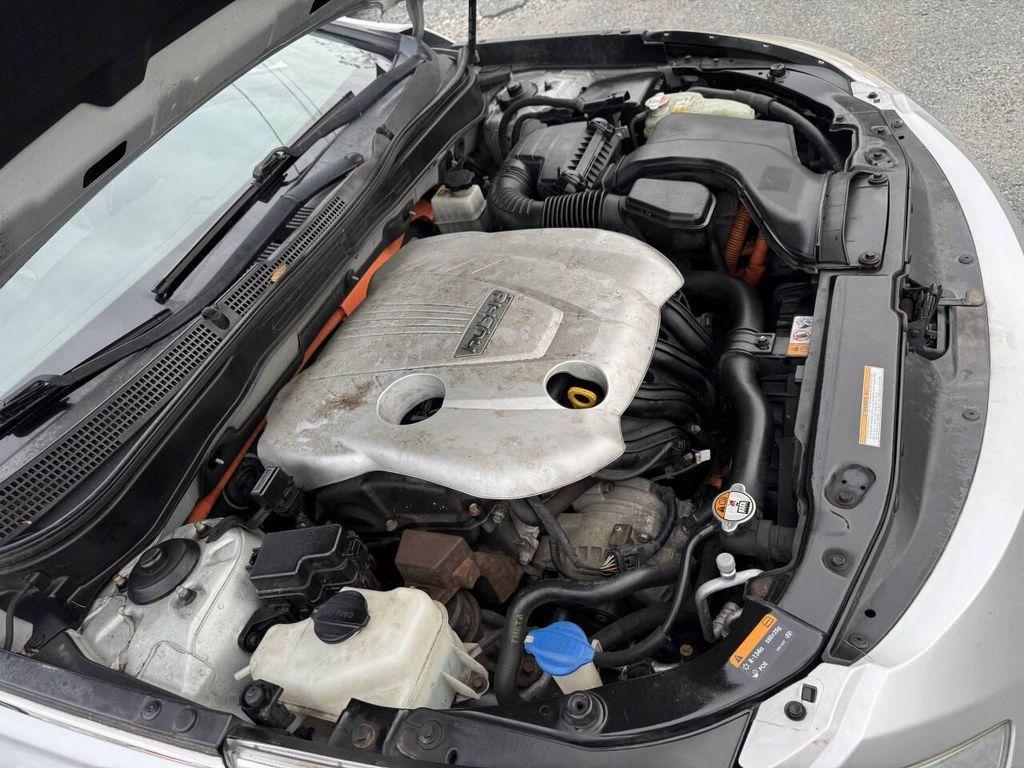 used 2013 Hyundai Sonata Hybrid car, priced at $9,995