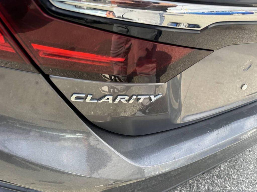 used 2018 Honda Clarity Plug-In Hybrid car, priced at $9,495