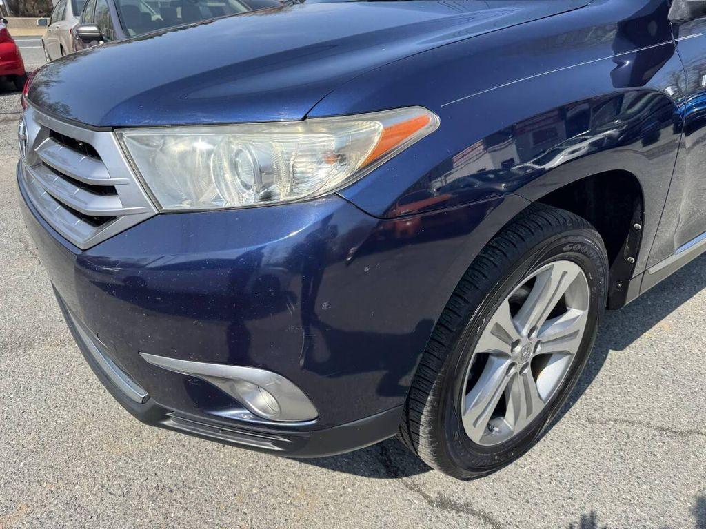 used 2013 Toyota Highlander car, priced at $13,495