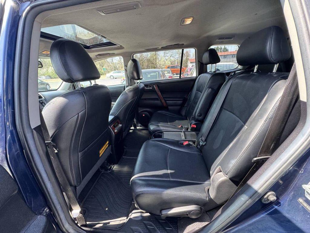 used 2013 Toyota Highlander car, priced at $13,495