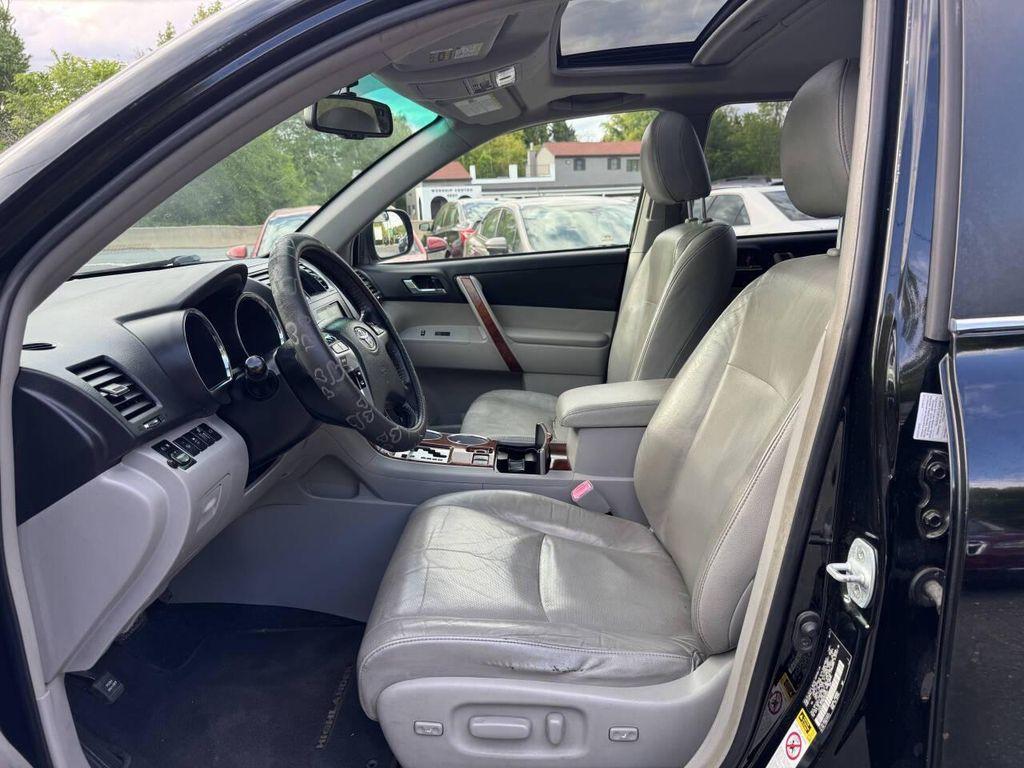 used 2011 Toyota Highlander Hybrid car, priced at $13,495