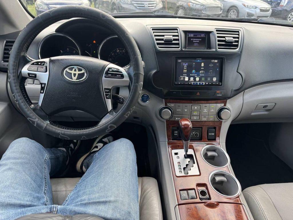 used 2011 Toyota Highlander Hybrid car, priced at $13,495