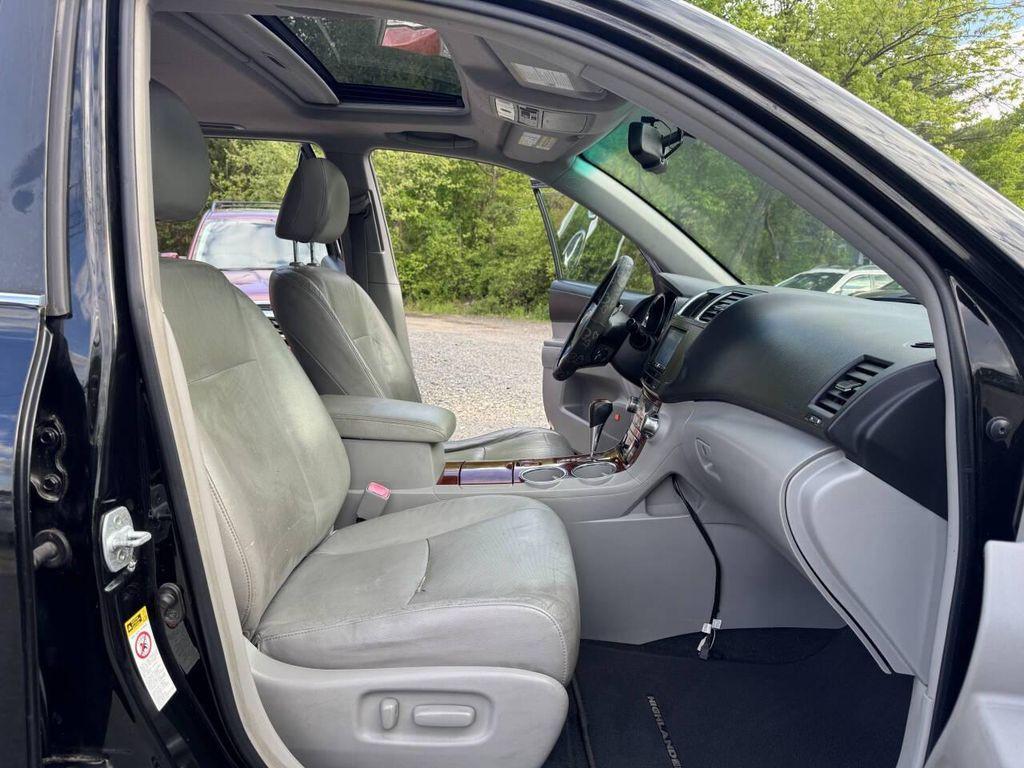 used 2011 Toyota Highlander Hybrid car, priced at $13,495