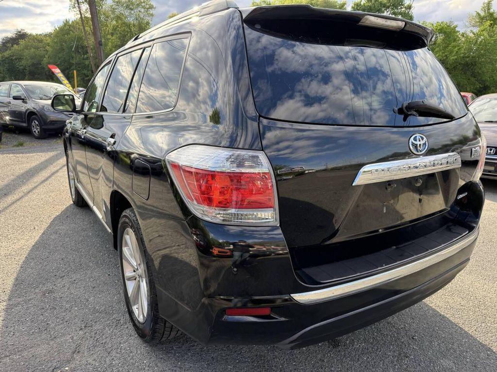 used 2011 Toyota Highlander Hybrid car, priced at $13,495