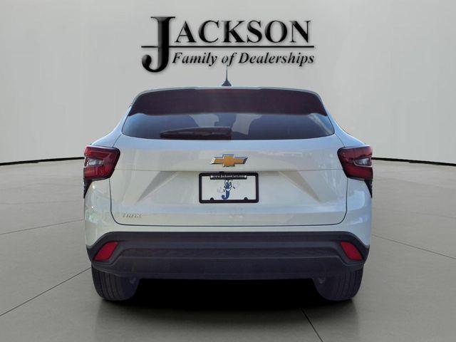 new 2026 Chevrolet Trax car, priced at $24,885