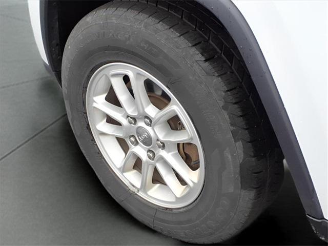 used 2018 Jeep Grand Cherokee car, priced at $15,994