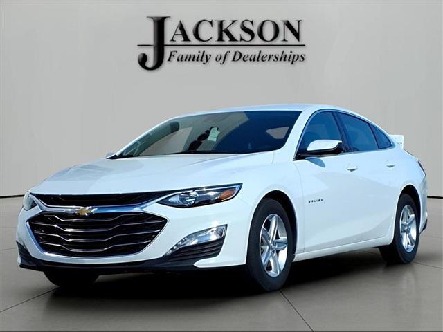 used 2024 Chevrolet Malibu car, priced at $20,925