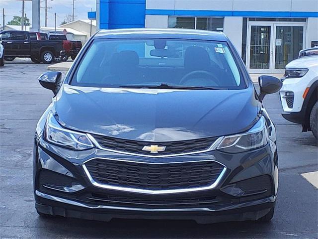 2017 Graphite Metallic Chevrolet Cruze