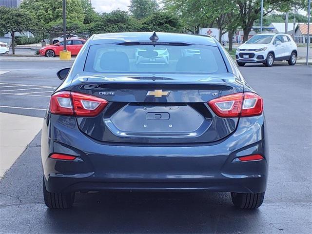 2017 Graphite Metallic Chevrolet Cruze