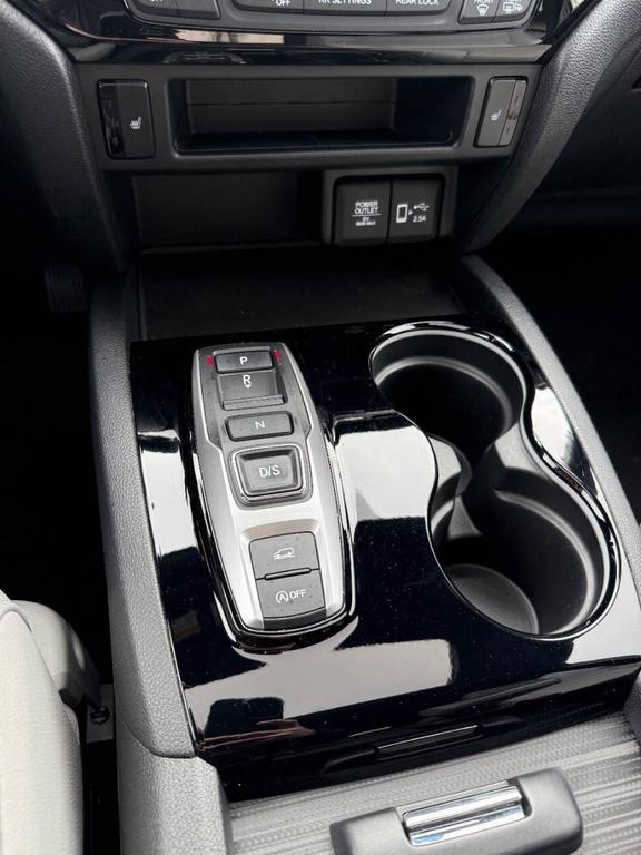 used 2021 Honda Passport car, priced at $26,299