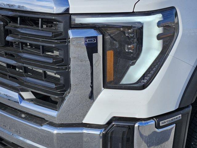 new 2026 GMC Sierra 3500 car, priced at $68,273