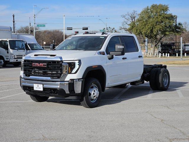 new 2026 GMC Sierra 3500 car, priced at $68,273