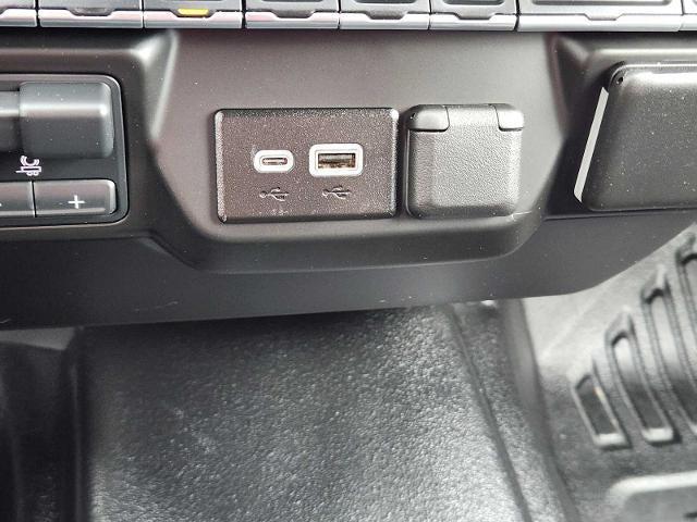used 2024 GMC Sierra 1500 car, priced at $29,552