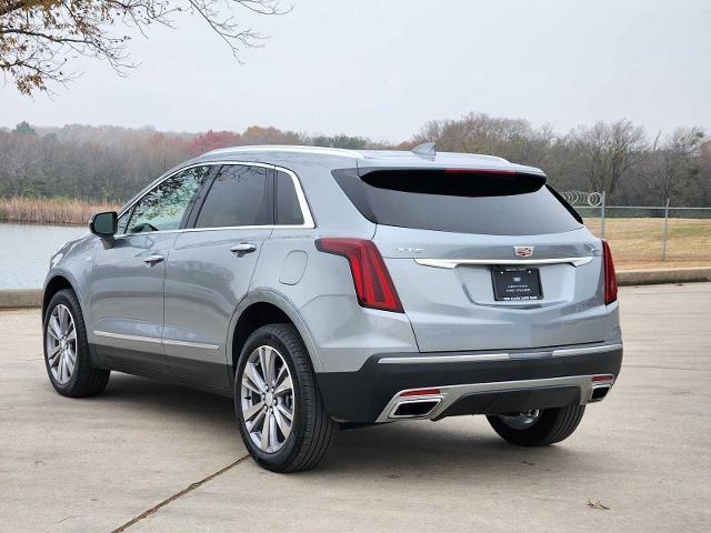 used 2025 Cadillac XT5 car, priced at $36,977