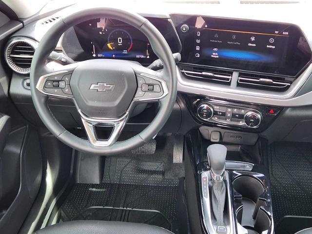 used 2025 Chevrolet Trax car, priced at $23,752