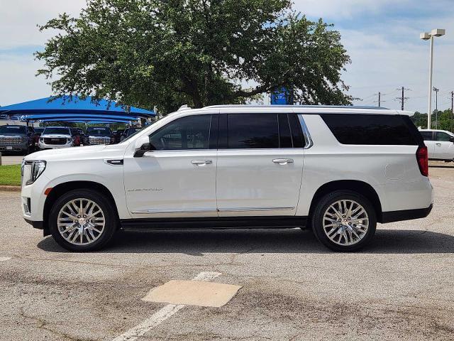 used 2023 GMC Yukon XL car, priced at $58,752