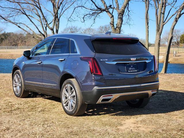used 2025 Cadillac XT5 car, priced at $37,977
