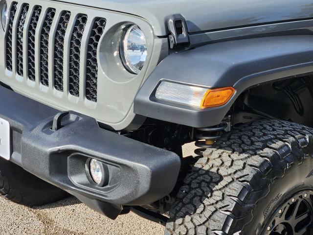 used 2022 Jeep Gladiator car, priced at $29,977