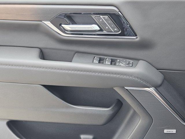 new 2026 GMC Yukon XL car, priced at $95,555