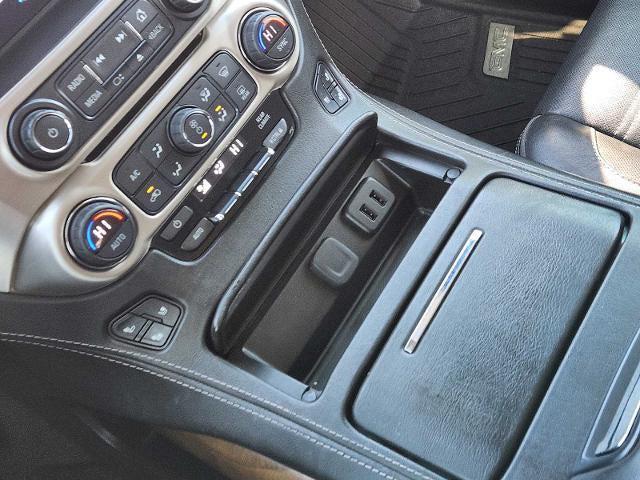 used 2019 GMC Yukon XL car, priced at $35,977