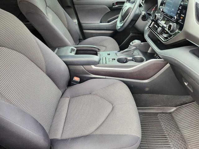 used 2022 Toyota Highlander car, priced at $28,977