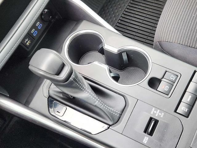 used 2022 Toyota Highlander car, priced at $28,977