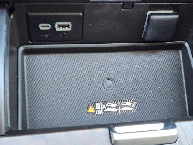 used 2023 GMC Yukon XL car, priced at $59,977