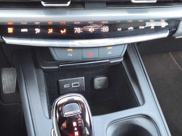 used 2025 Cadillac XT4 car, priced at $35,977