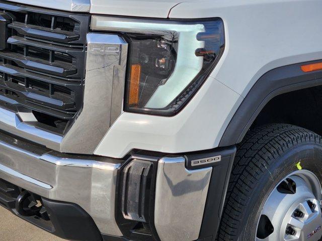 new 2026 GMC Sierra 3500 car, priced at $50,923