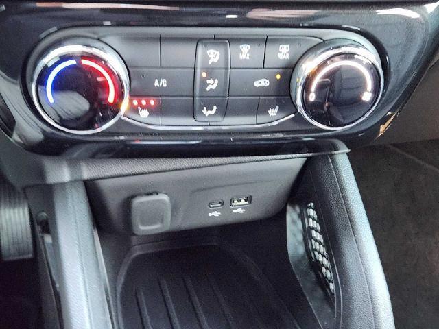 used 2024 Chevrolet TrailBlazer car, priced at $20,977