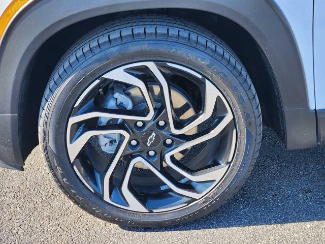 used 2024 Chevrolet TrailBlazer car, priced at $20,977