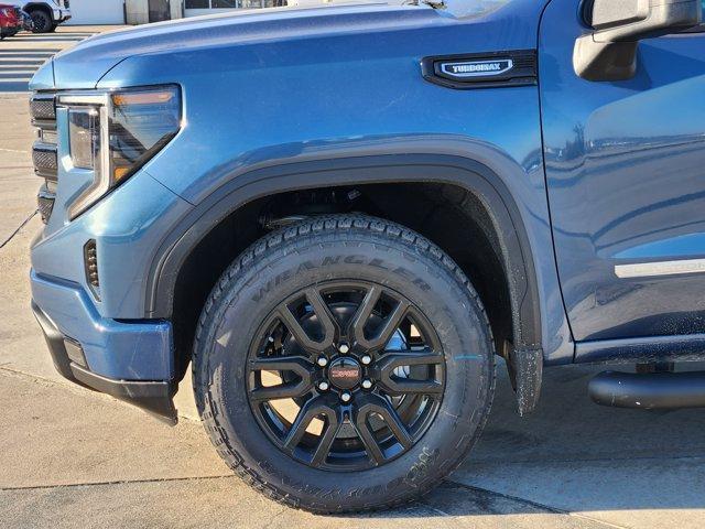 new 2026 GMC Sierra 1500 car, priced at $43,900