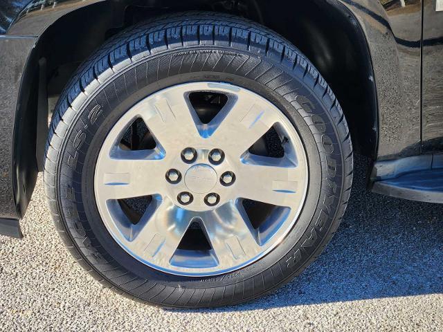 used 2009 GMC Yukon car, priced at $5,977