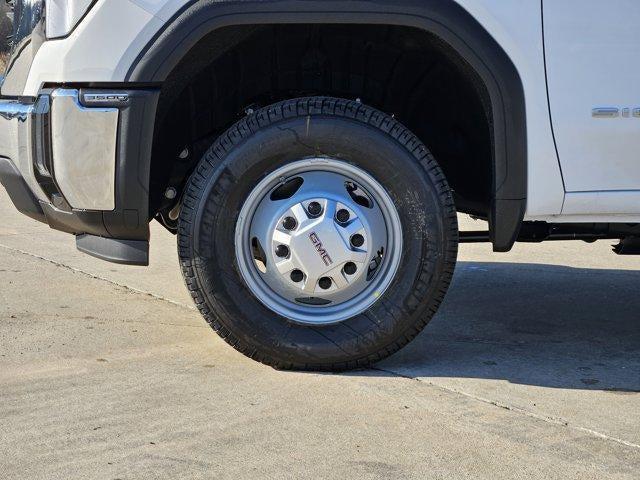 new 2026 GMC Sierra 3500 car, priced at $55,333