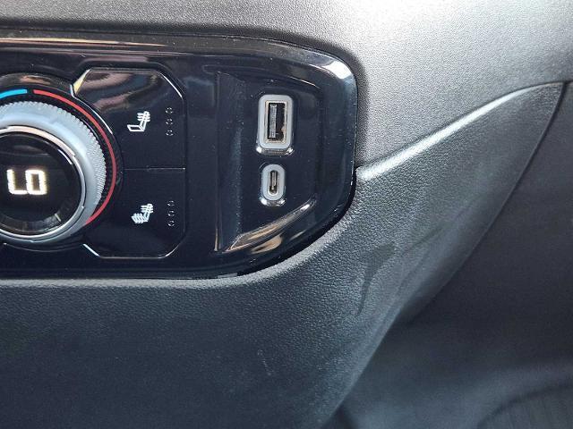 used 2022 Chevrolet Silverado 1500 car, priced at $35,977