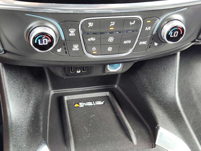 used 2023 Chevrolet Traverse car, priced at $28,652