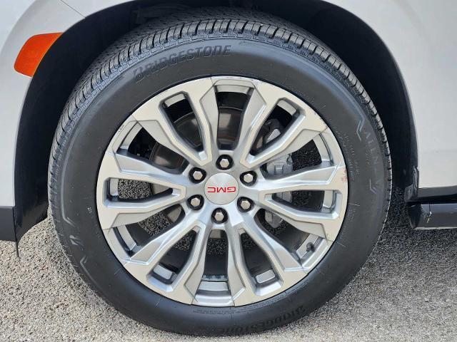 used 2023 GMC Yukon car, priced at $50,752