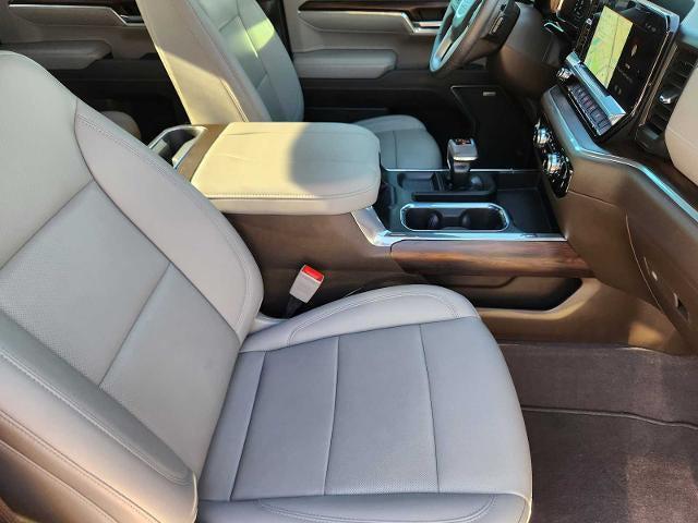 used 2023 GMC Sierra 1500 car, priced at $46,977