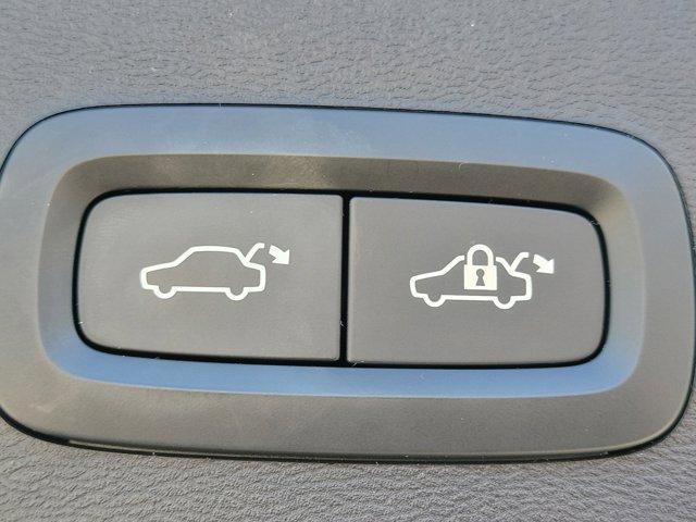 used 2023 Volvo XC40 car, priced at $28,220