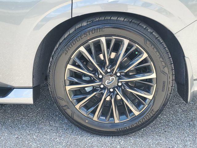 new 2026 INFINITI QX80 car, priced at $107,715