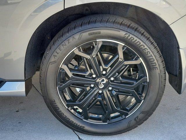 new 2026 INFINITI QX80 car, priced at $94,685