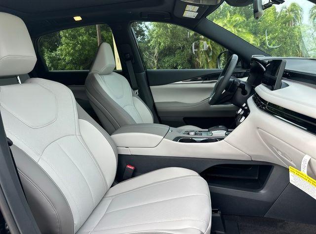 new 2027 INFINITI QX65 car, priced at $56,318