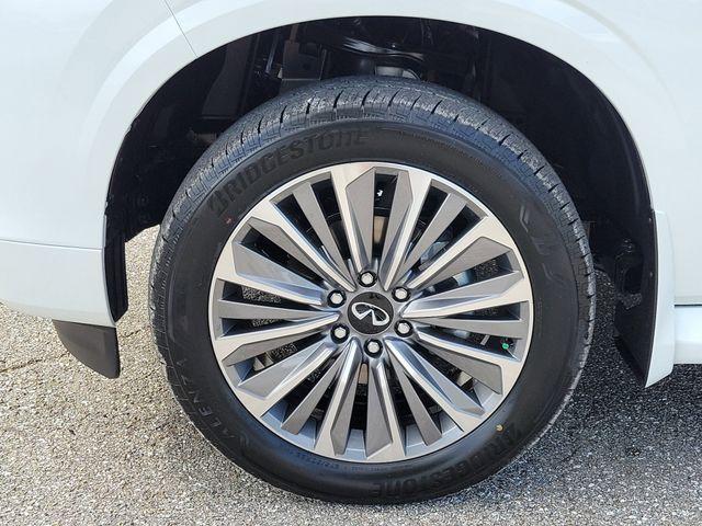 new 2026 INFINITI QX80 car, priced at $85,380