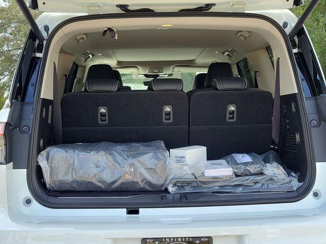 new 2026 INFINITI QX80 car, priced at $85,380