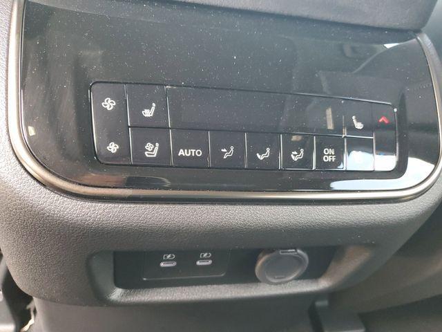 new 2025 INFINITI QX80 car, priced at $98,440